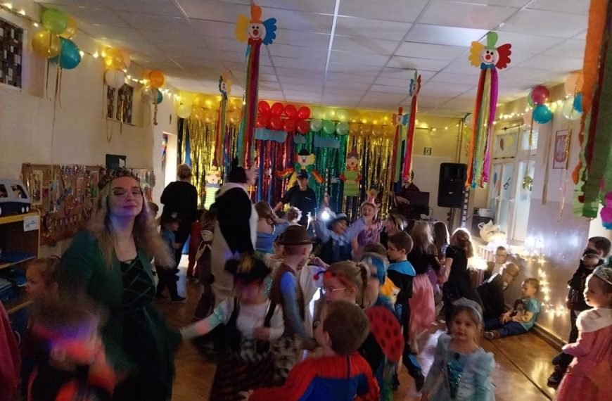 BAL U „POLNYCH KWIATÓW”